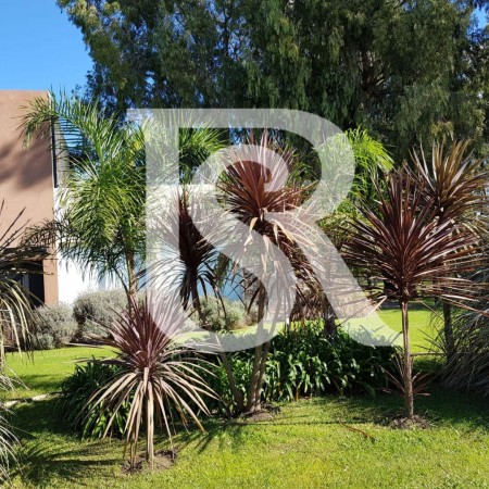 DN - Hermosa casa en Club de Campo ¨La Candida¨ Alquiler y Venta