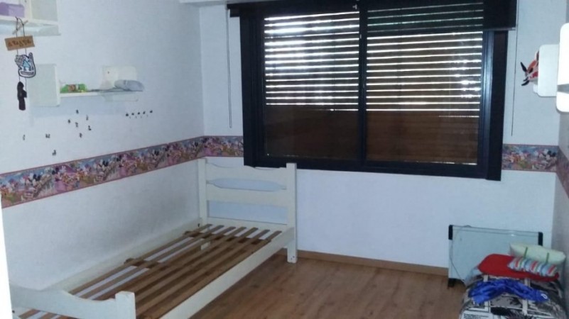 NV - Casa venta Ezpeleta Este