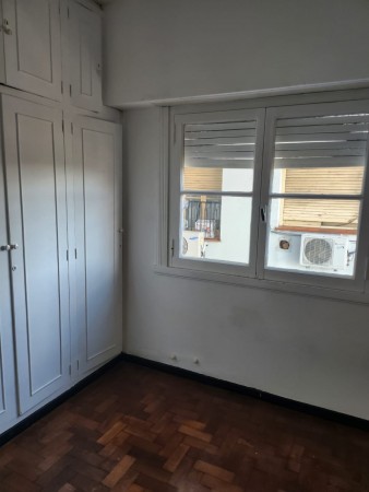 Venta Hermoso departamento cuatro ambientes reciclado a Nuevo