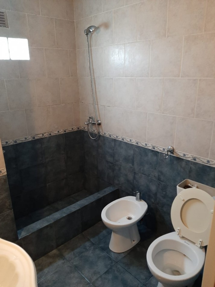 NV - VENTA DE CUATRO DUPLEX CON COCHERA EN BERNAL