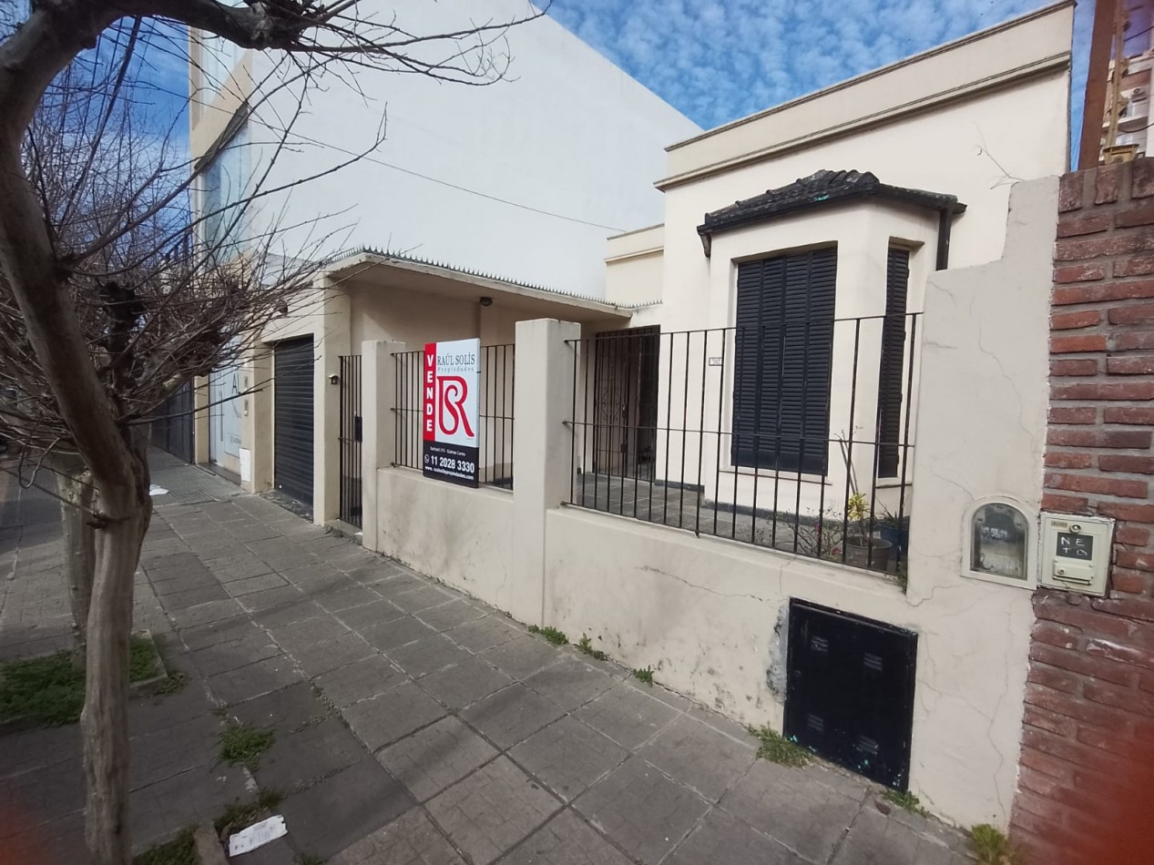 NV - Propiedad Ideal Desarrollo Inmobiliario o Comercial en Excelente Zona de Quilmes Centro 