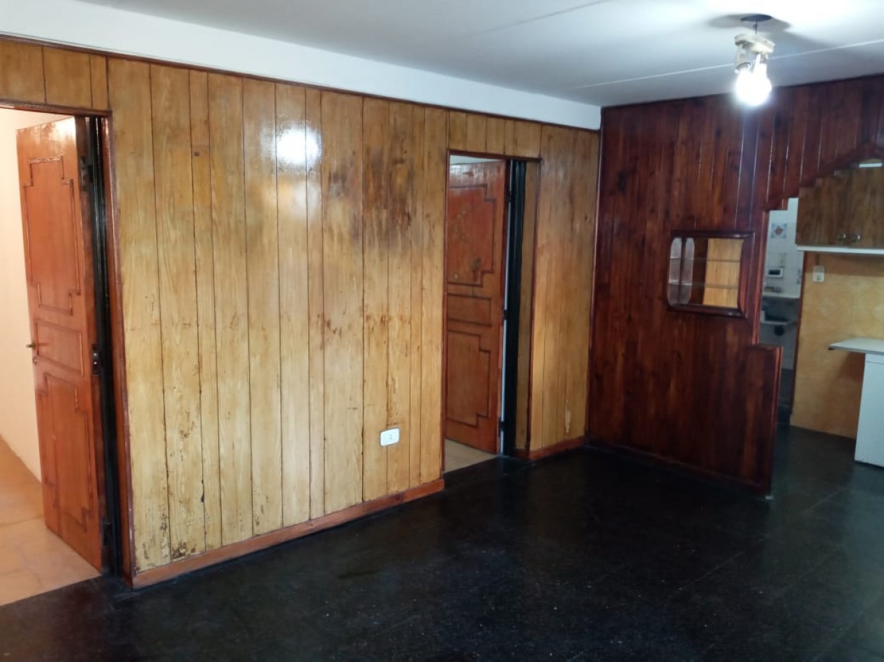 LP - Venta departamento 4 ambientes en Claypole