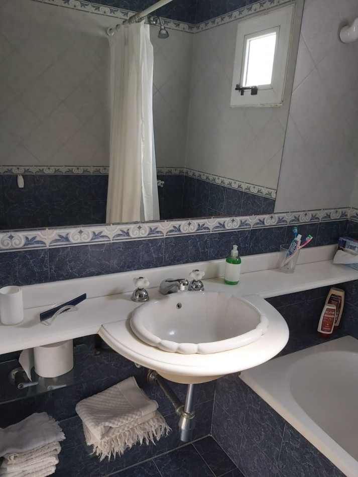 AJ - HERMOSO PISO DE 3 DORMITORIOS - ZONA PLAZA CONESA