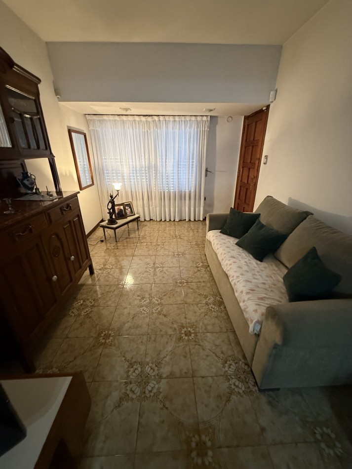 AJ - Hermosa Casa APTA CREDITO  zona residencial Quilmes 