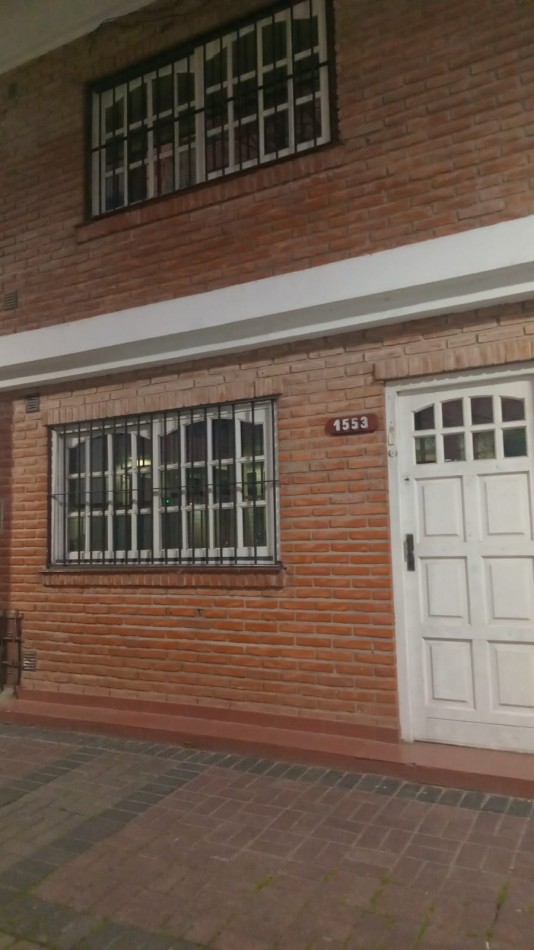 MS- Casa de dos plantas, ideal para profesionales o familias
