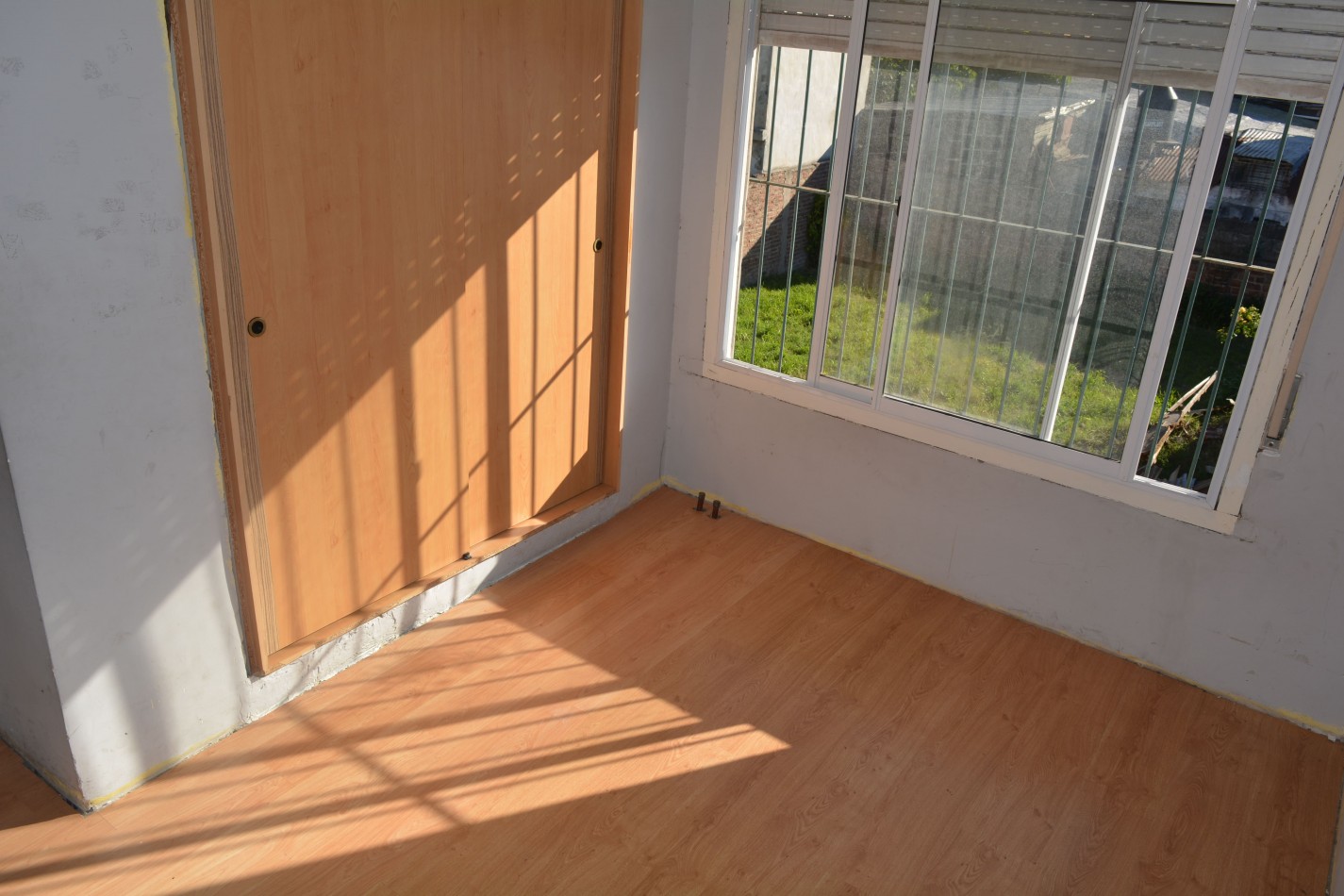 VG  Luminosa casa en venta de 6 ambientes