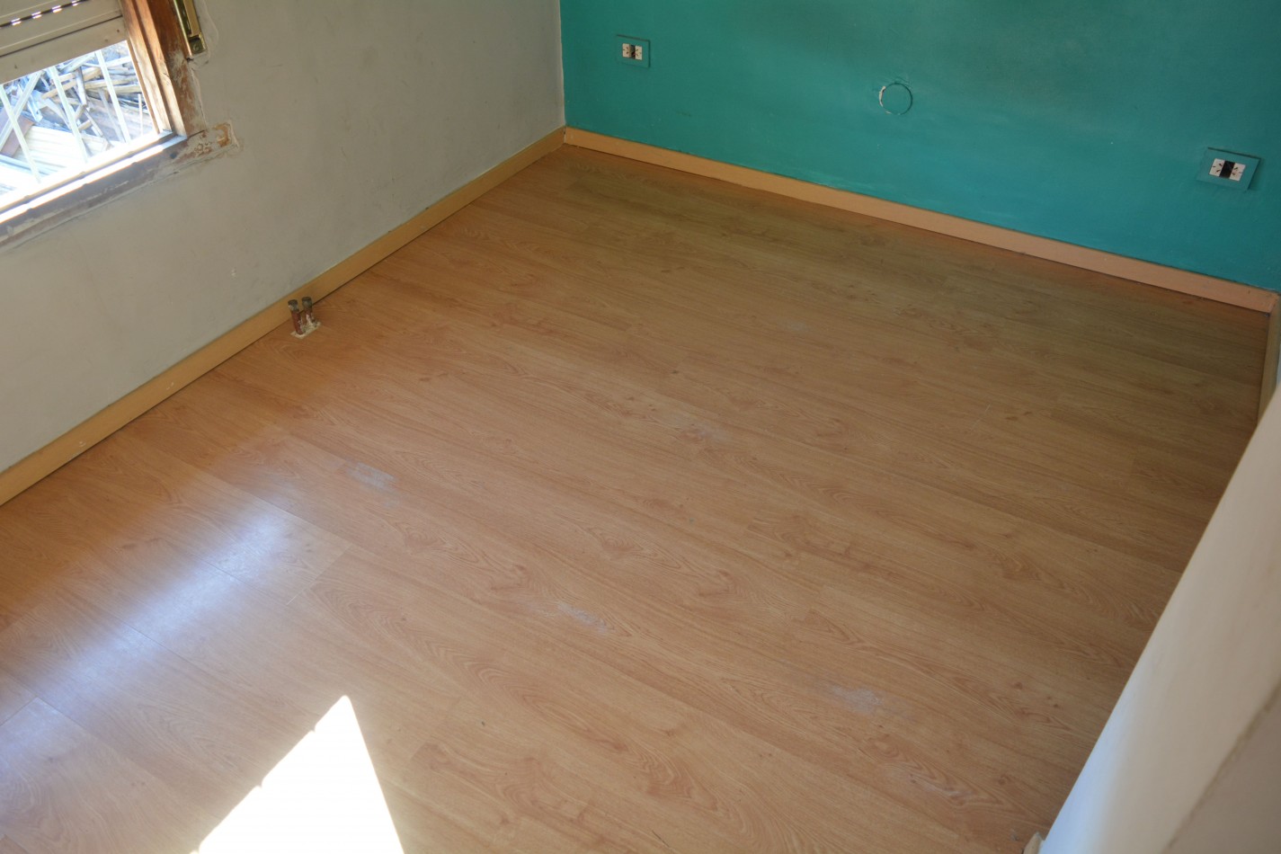 VG  Luminosa casa en venta de 6 ambientes