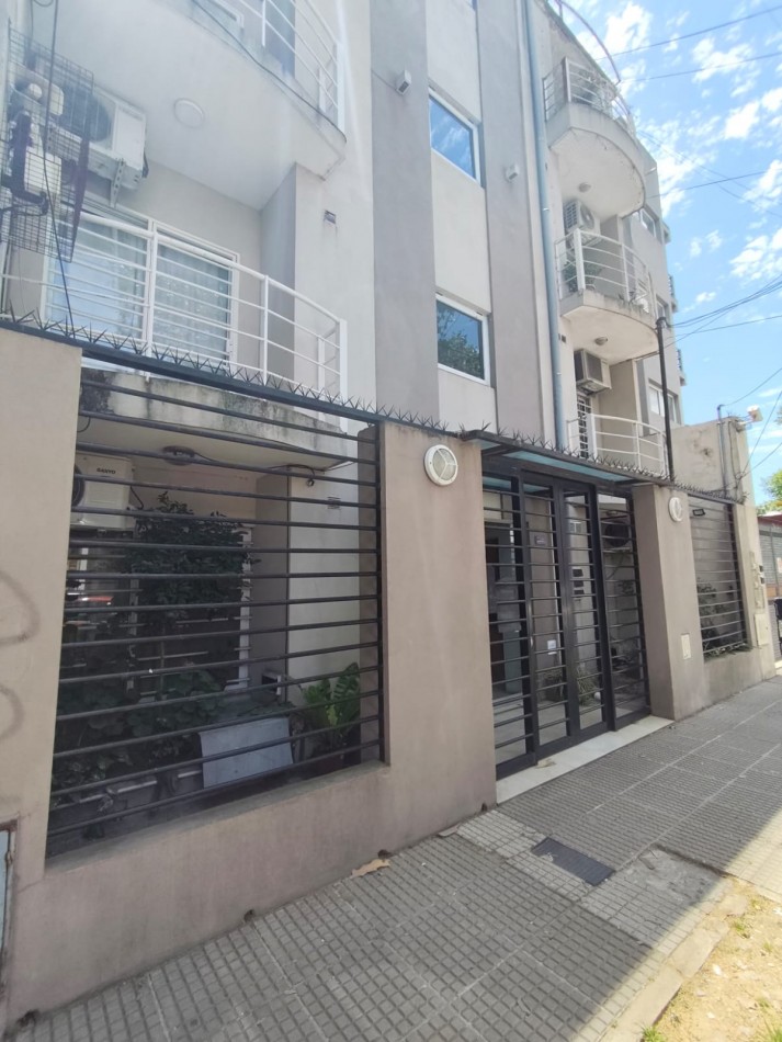 AV - Departamento 2 ambientes, Quilmes