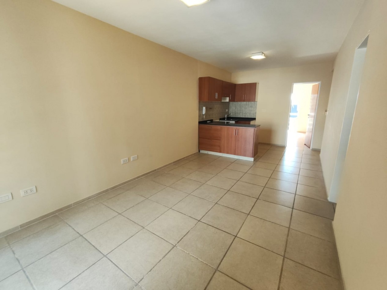 AV - Departamento 2 ambientes, Quilmes