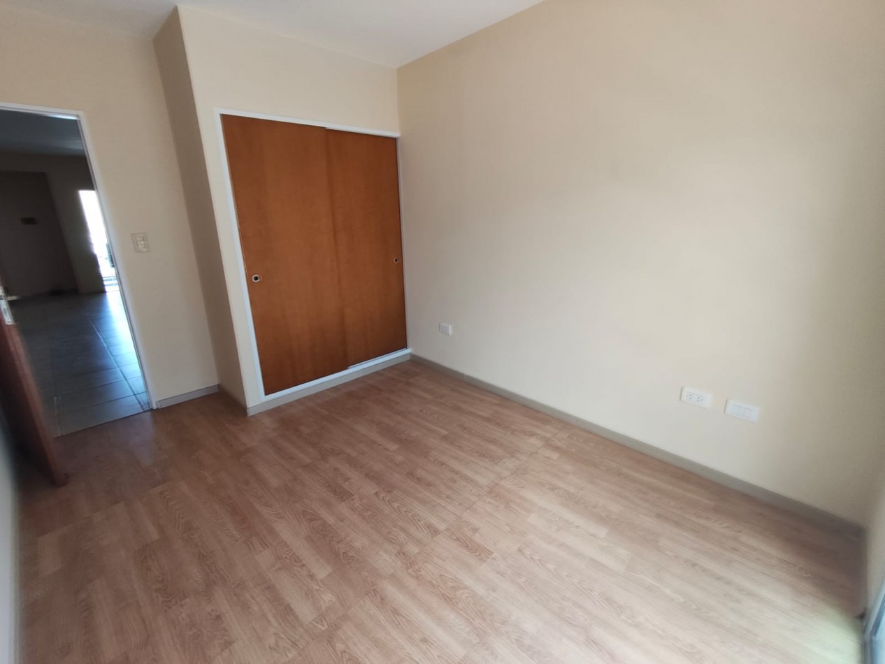 AV - Departamento 2 ambientes, Quilmes