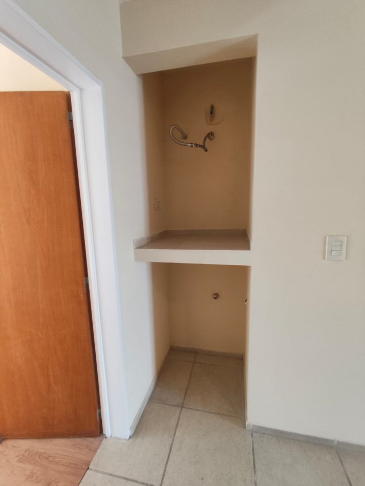 AV - Departamento 2 ambientes, Quilmes