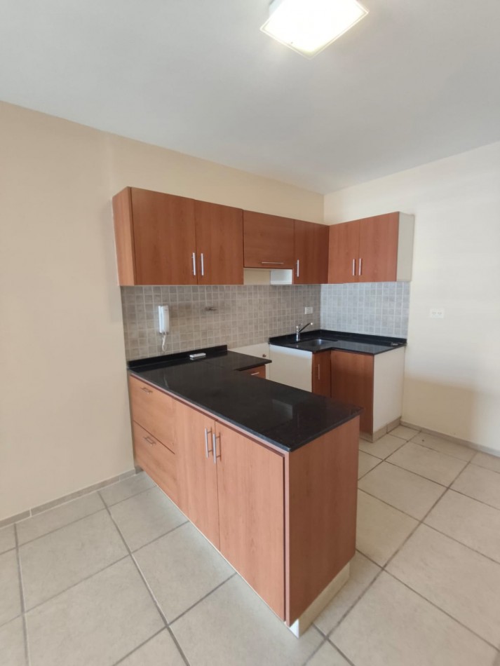 AV - Departamento 2 ambientes, Quilmes