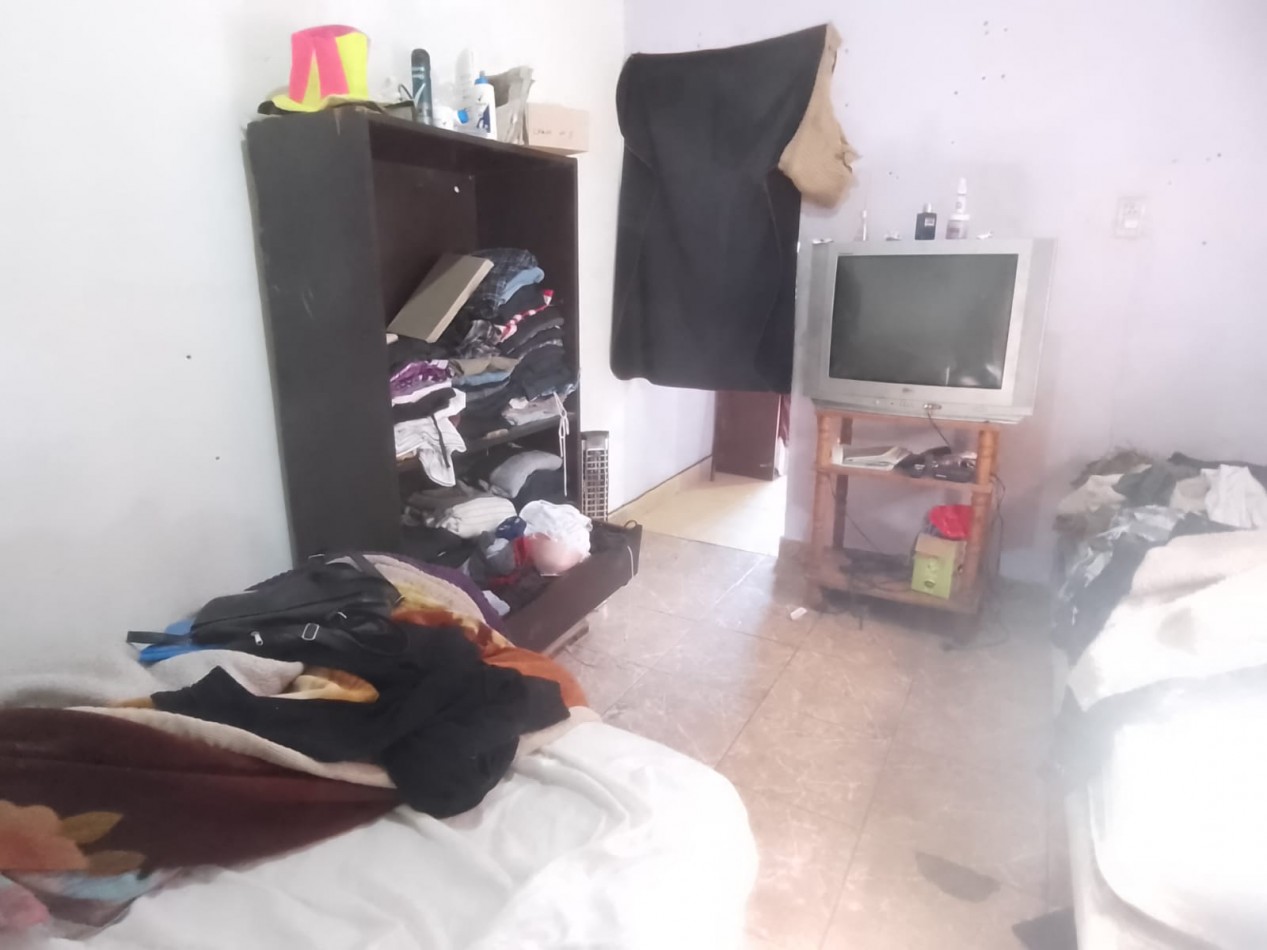 VN - Venta en block de 4 viviendas y deposito.