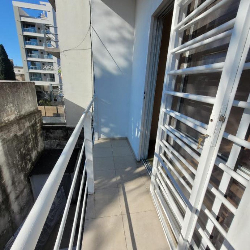 AV - Departamento 2 ambiente APTO CREDITO en Quilmes 