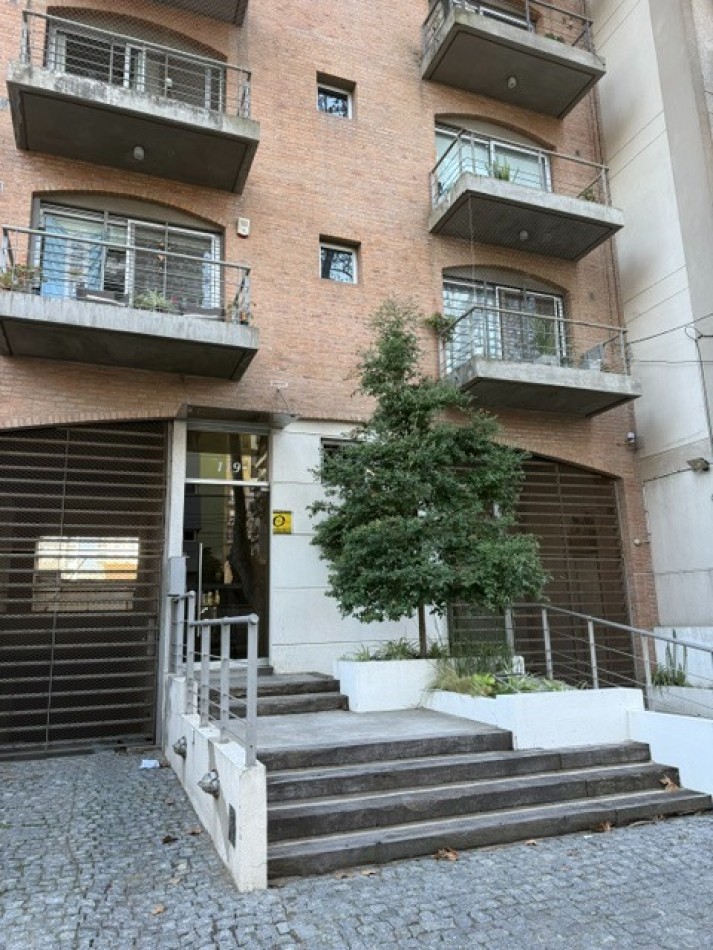 AJ - DEPARTAMENTO 3 AMBIENTES CON COCHERA