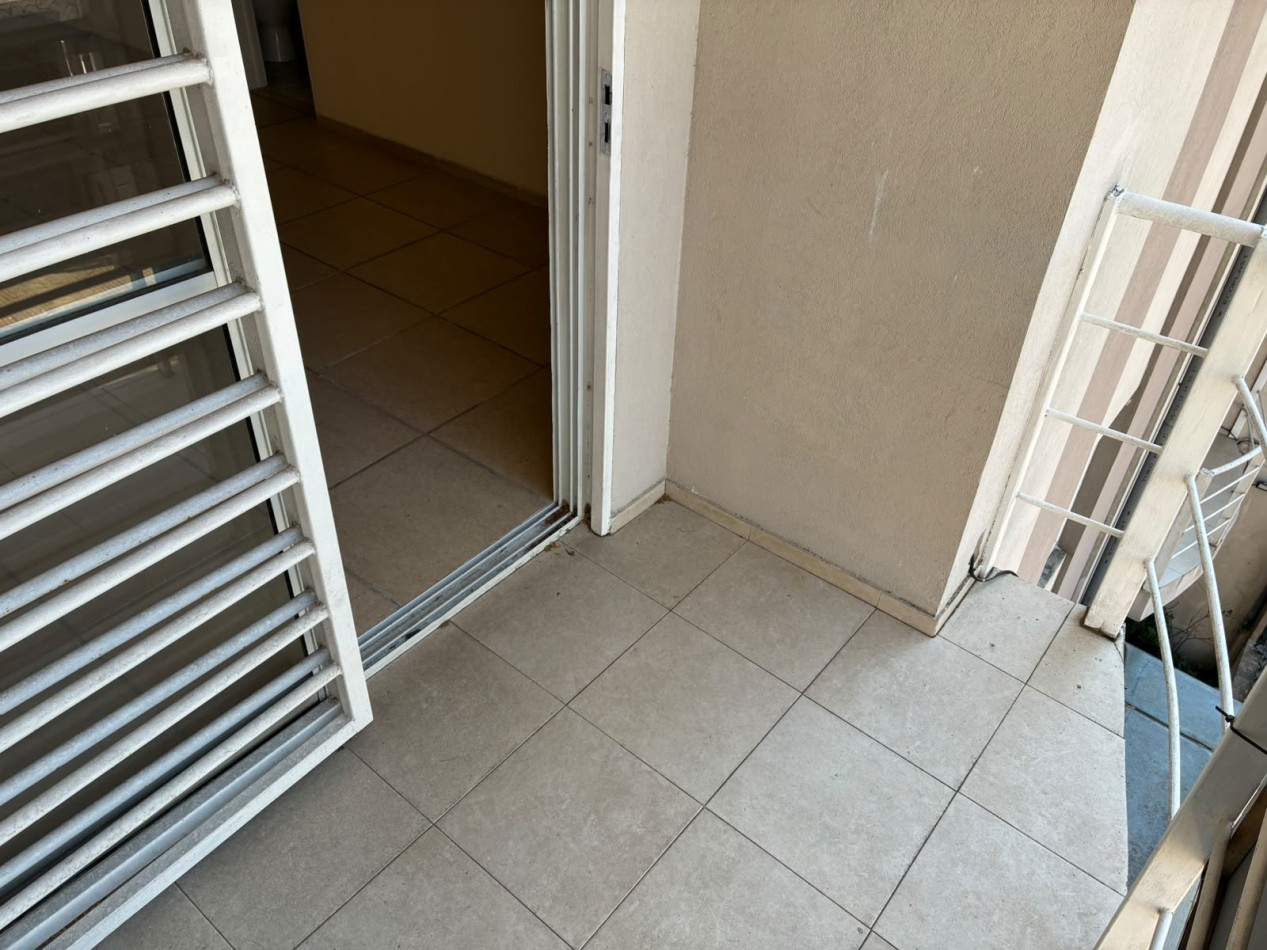 AV - Departamento 2 ambiente APTO CREDITO en Quilmes 