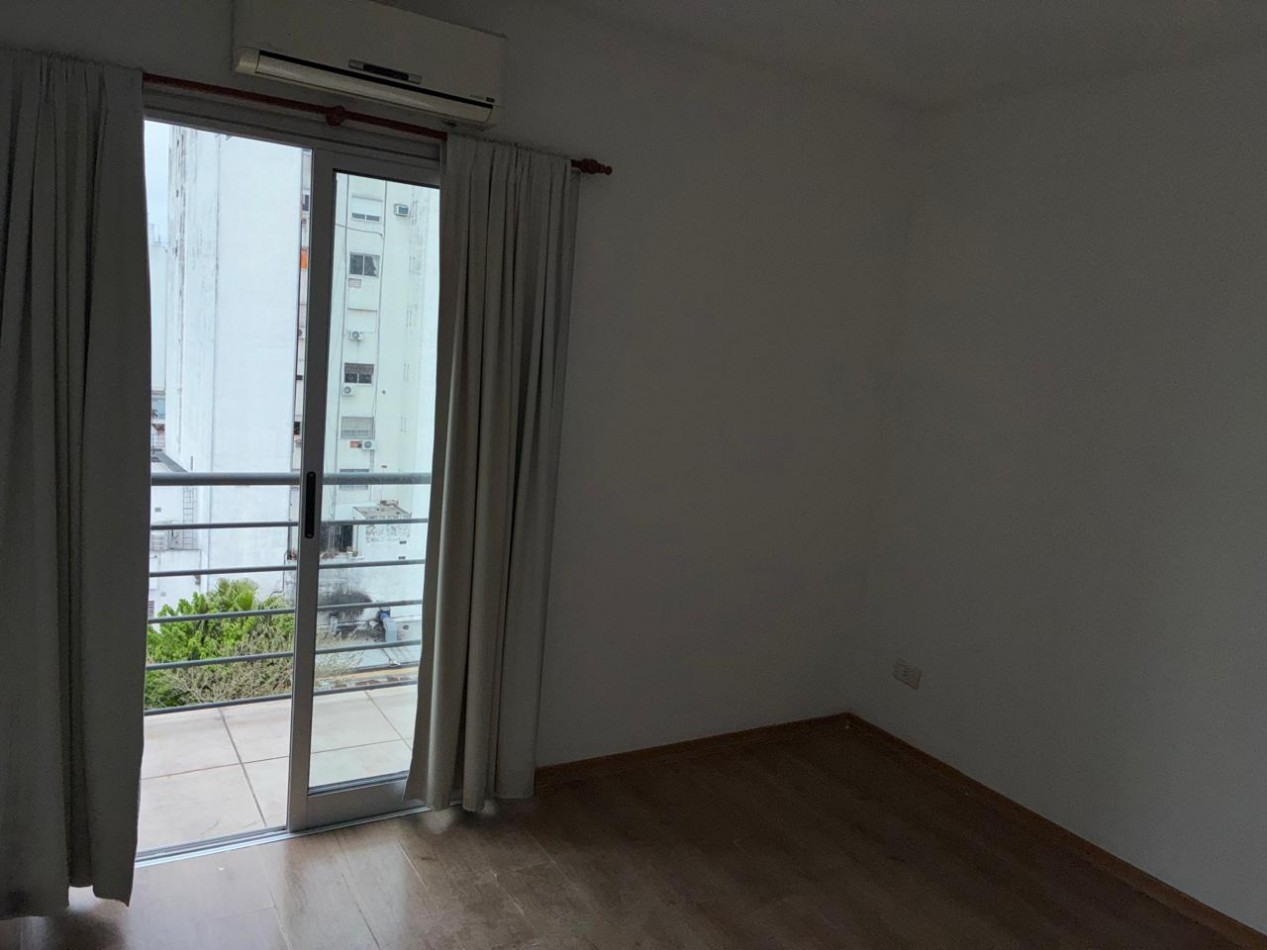 RS - Hermoso departamento 2 ambientes en Quilmes centro 