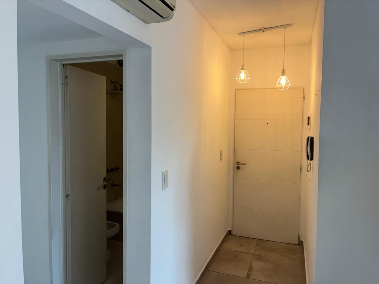 RS - Hermoso departamento 2 ambientes en Quilmes centro 