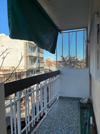 AV- Departamento 2 amb en alquiler en floresta