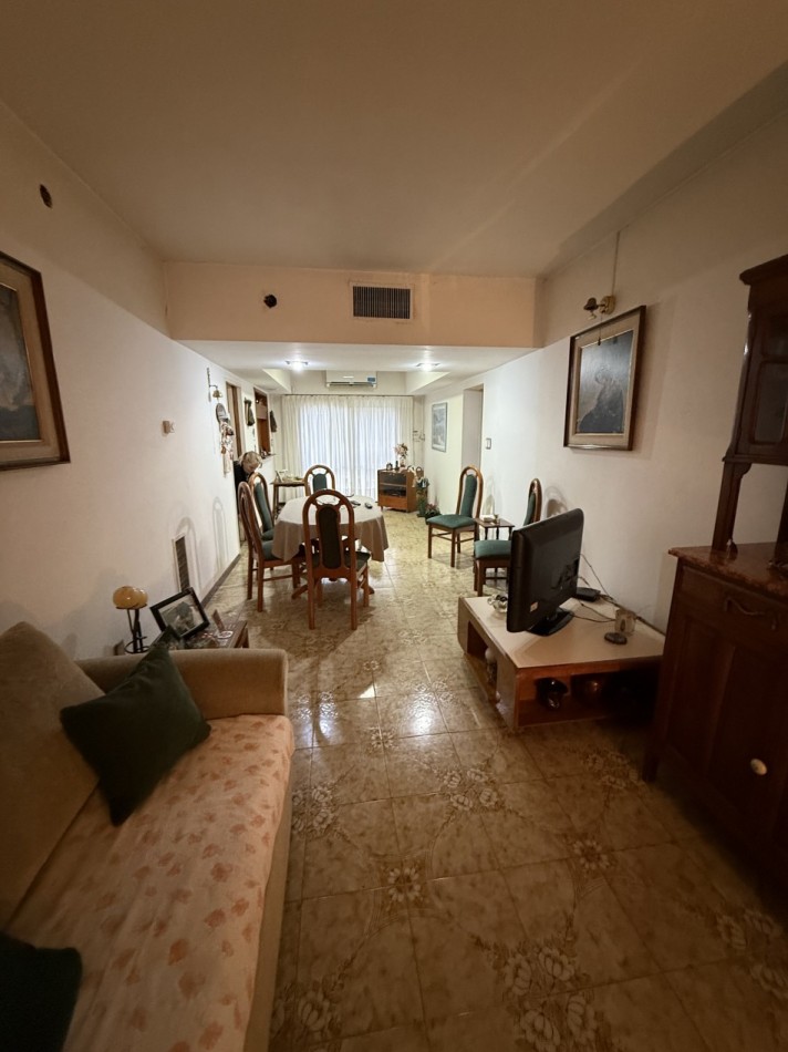 AJ - Hermosa Casa APTA CREDITO  zona residencial Quilmes 