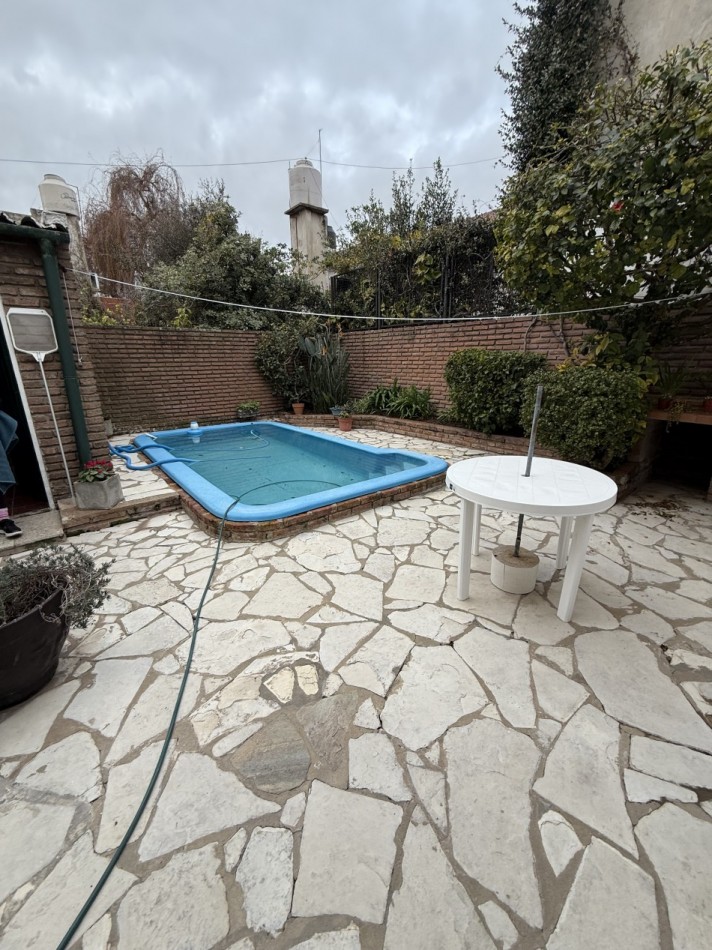 AJ - Hermosa Casa APTA CREDITO  zona residencial Quilmes 