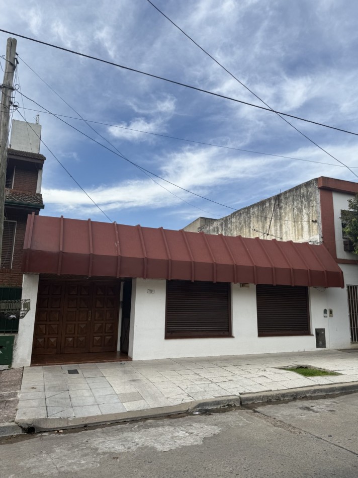 AJ - Hermosa Casa APTA CREDITO  zona residencial Quilmes 