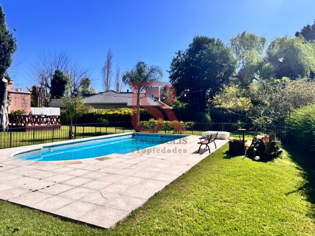  GZ - VIVI EN ABRIL - CASA CON PILETA - QUINCHO Y GRAN JARDIN