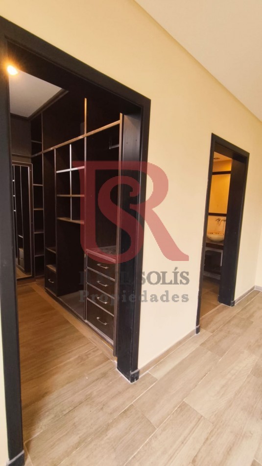 DN - Excelente casa en alquiler en Quilmes residencial!!
