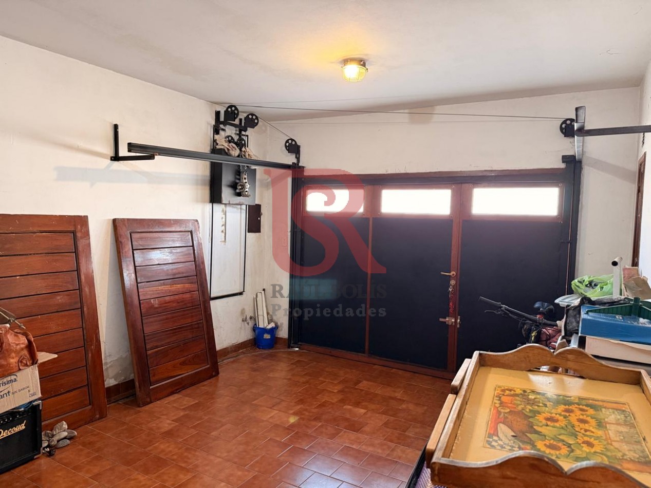 DN - Hermosa casa 4 ambientes con quincho, Quilmes Centro!!