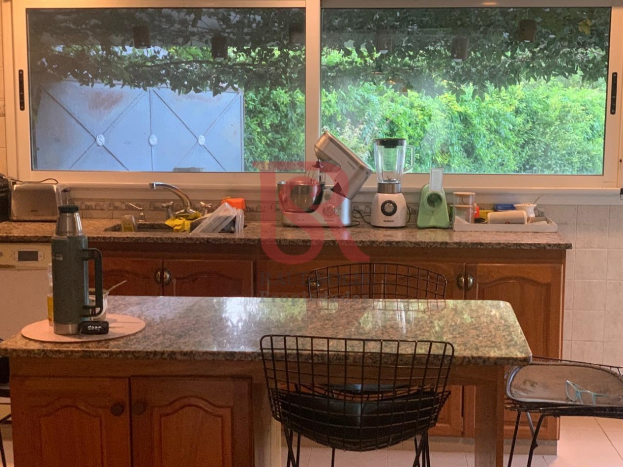 DN - Hermosa casa en venta en Barrio ´El Carmencito¨, Guillermo Hudson Alquiler/Venta