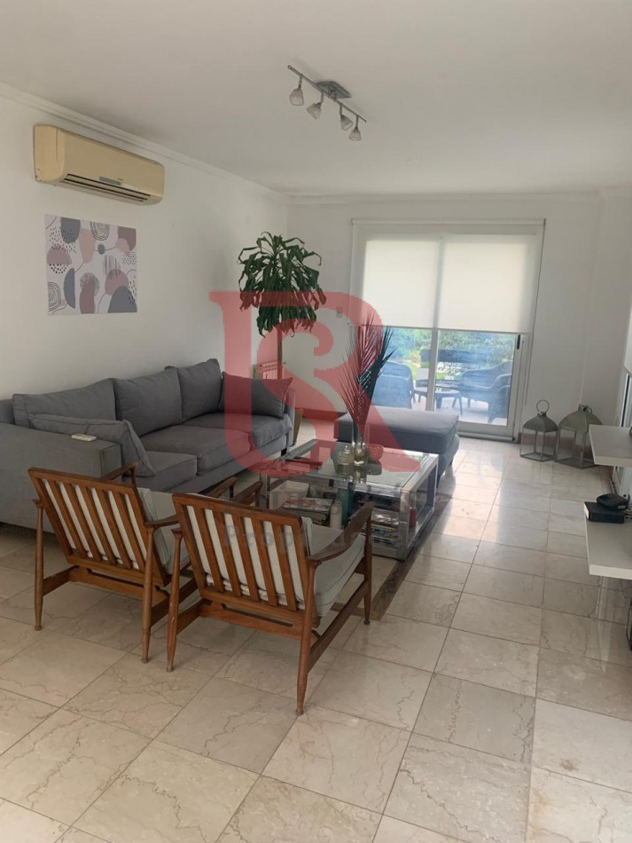 DN - Hermosa casa en venta en Barrio ´El Carmencito¨, Guillermo Hudson Alquiler/Venta
