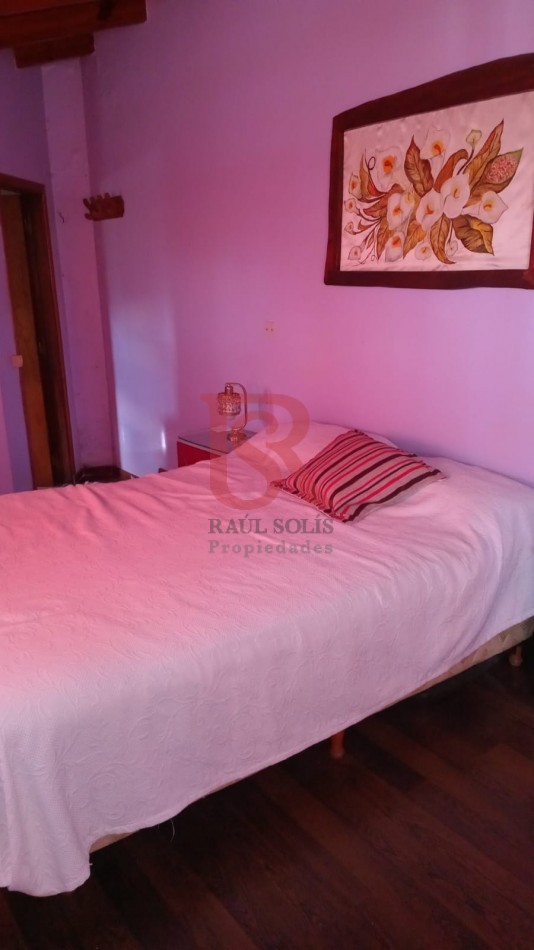 MS-Casa en Venta - Dos Plantas con Departamento Independiente, Pileta y Amplio Parque