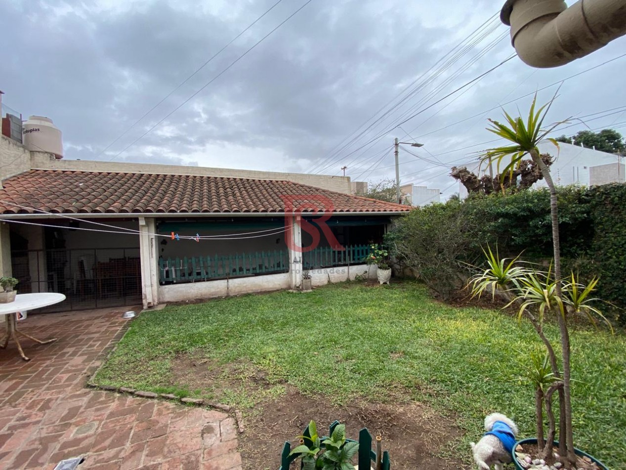 AM- CASA EN VENTA EN UNA SOLA PLANTA - QUILMES