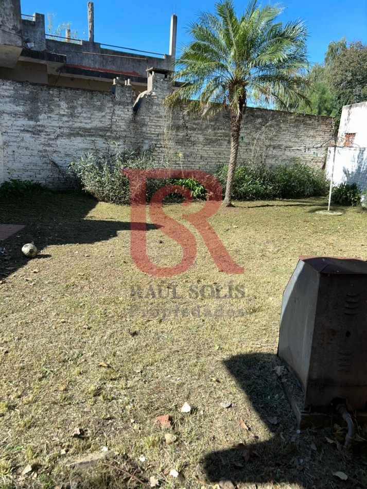 lg - luminosa propiedad con amplios habientes, jardin, en Longchamps ciudad de los arboles