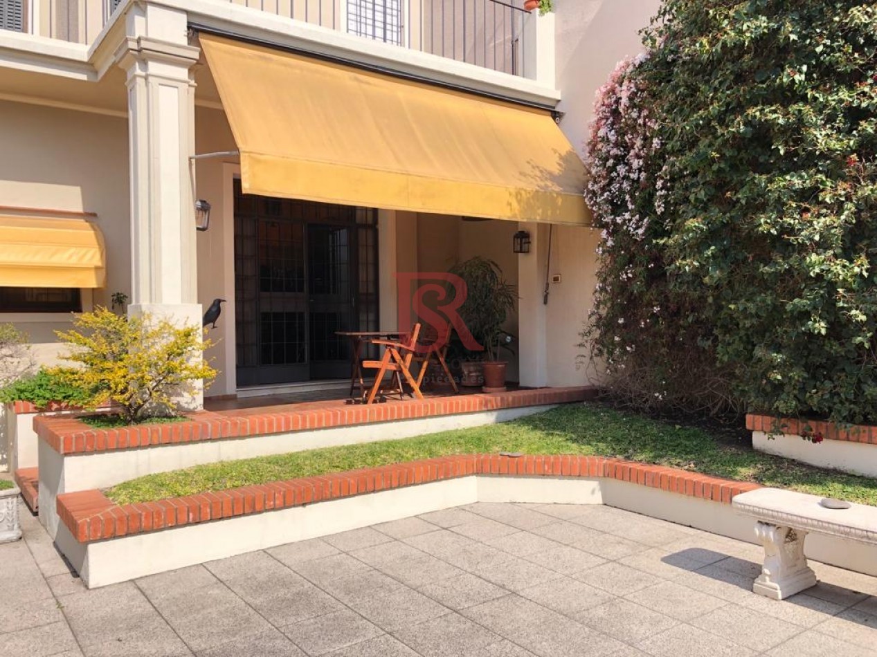 Impecable Casa en Venta Zona Residencial en Quilmes