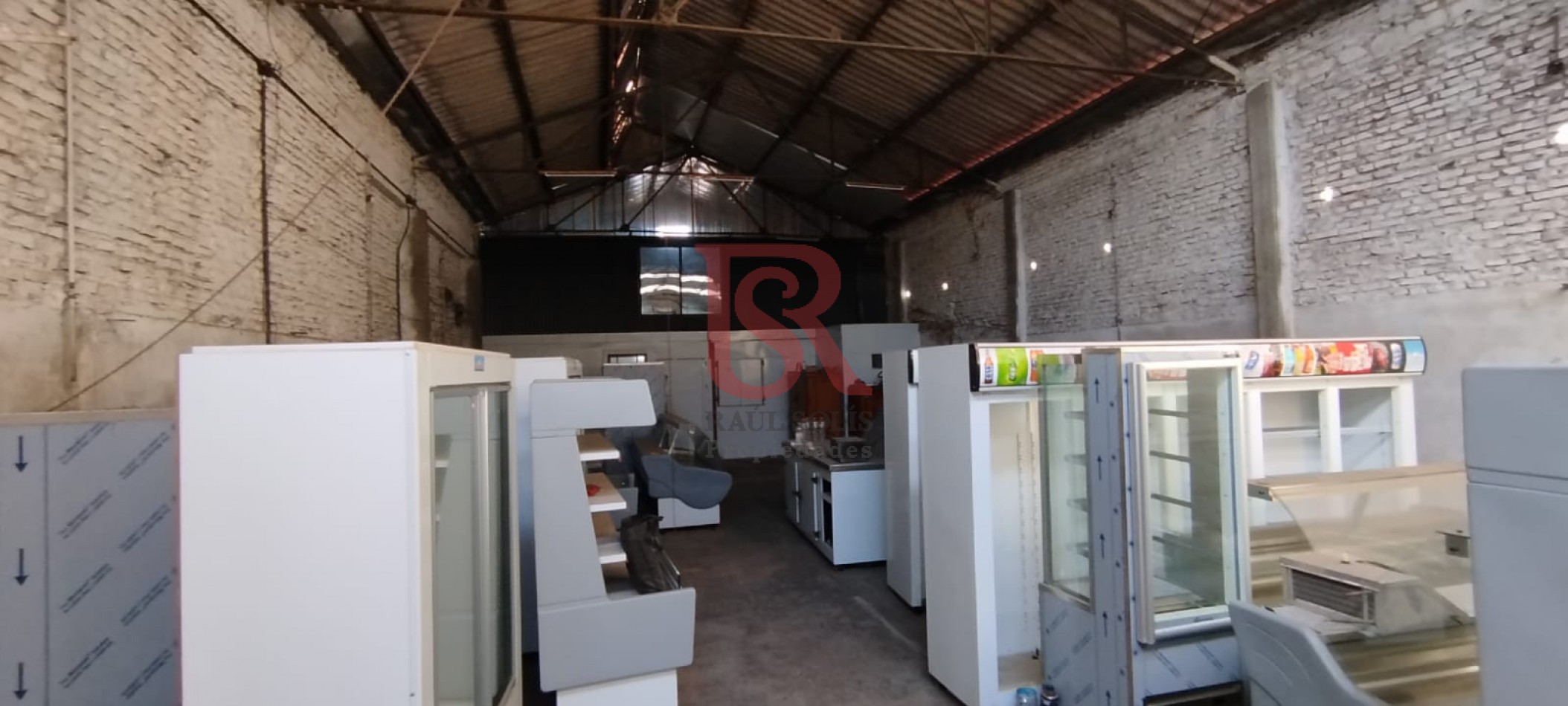E.S.- Excelente Galpon en Venta Apto Credito