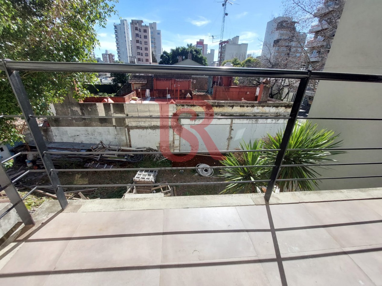 DN - Loft 2 ambientes con cochera en alquiler, Quilmes