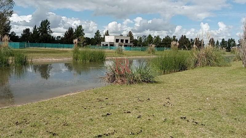 TERRENOS CON 1000M2 CON LAGUNA EN POSADA DE LOS ALGOS