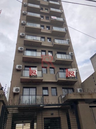 AM Departamento VENTA - Quilmes Centro con Cochera