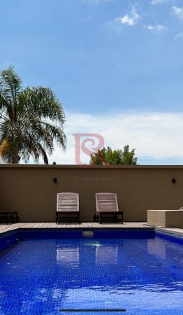 Excelente Piso de 4 Ambientes - Zona Residencial Quilmes