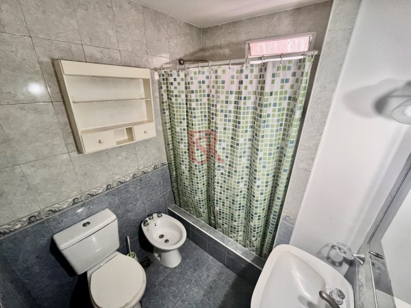 ALQUILER Duplex Berazategui. IMPECABLE