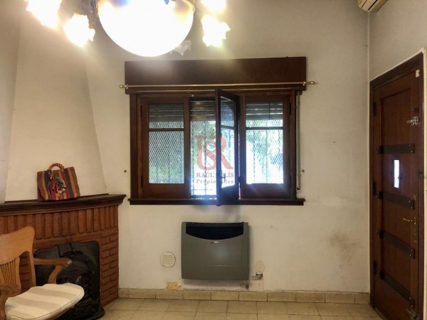 Excelente Casa - VENTA - Bernal