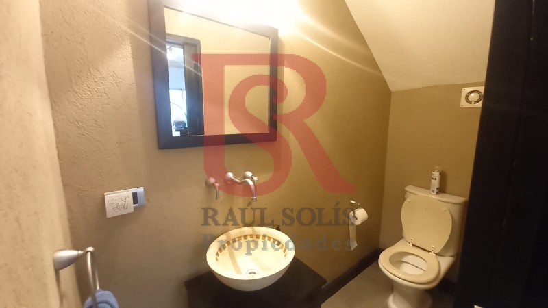 DN - Excelente casa en alquiler  en Quilmes residencial!!