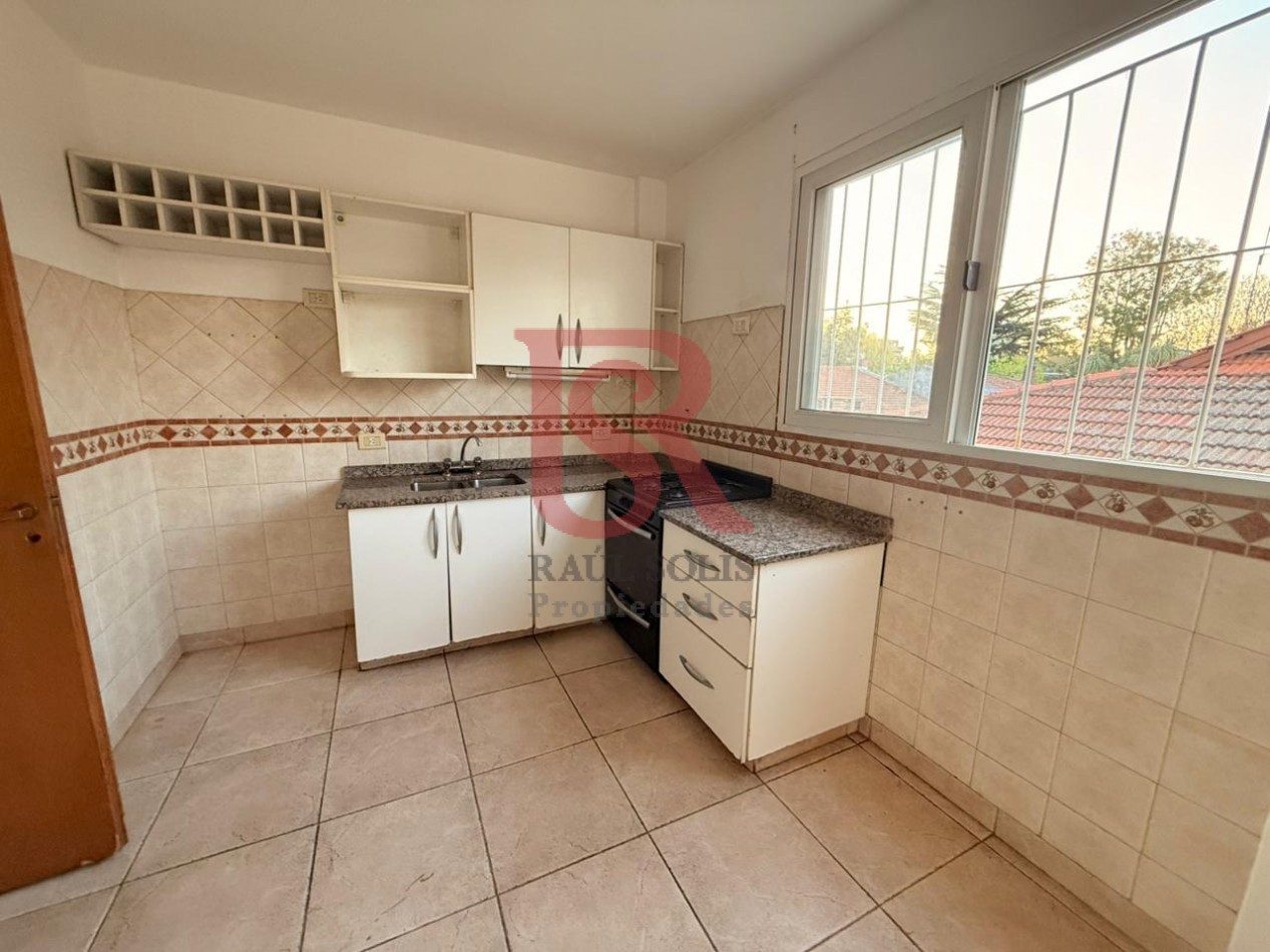 FV Triplex residencial en bernal 