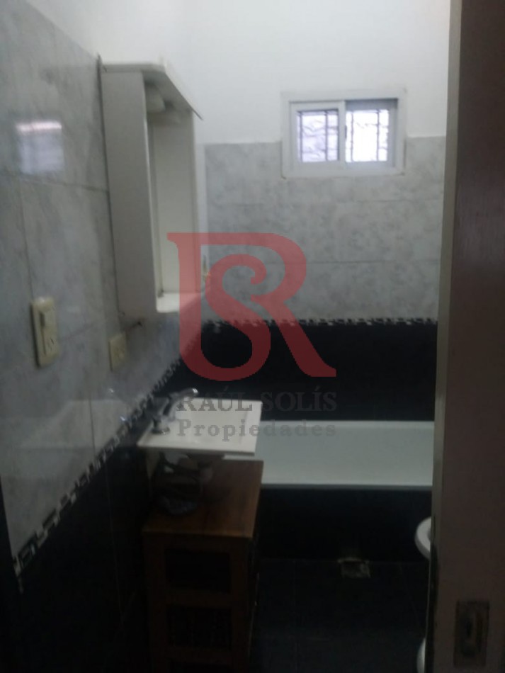 FV (SE) Casa 3 ambientes en alquiler en Quilmes 
