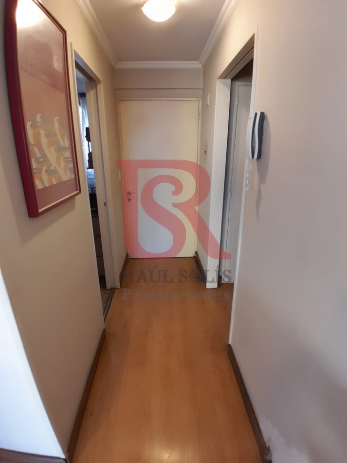 LP - Hermoso departamento dos ambientes con patio interno en Quilmes centro