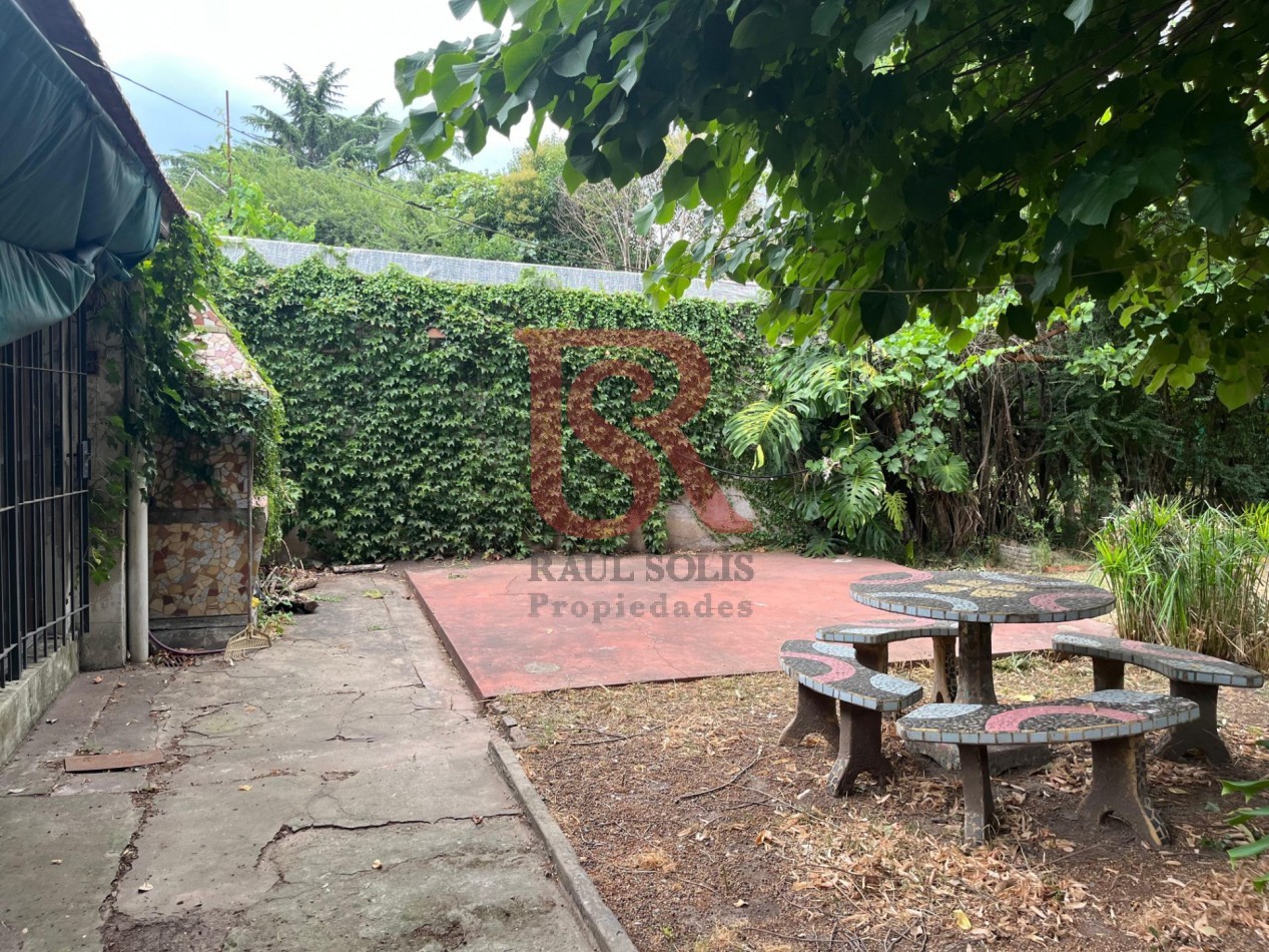 FV-Casa de 4 ambientes refaccionada con patio 