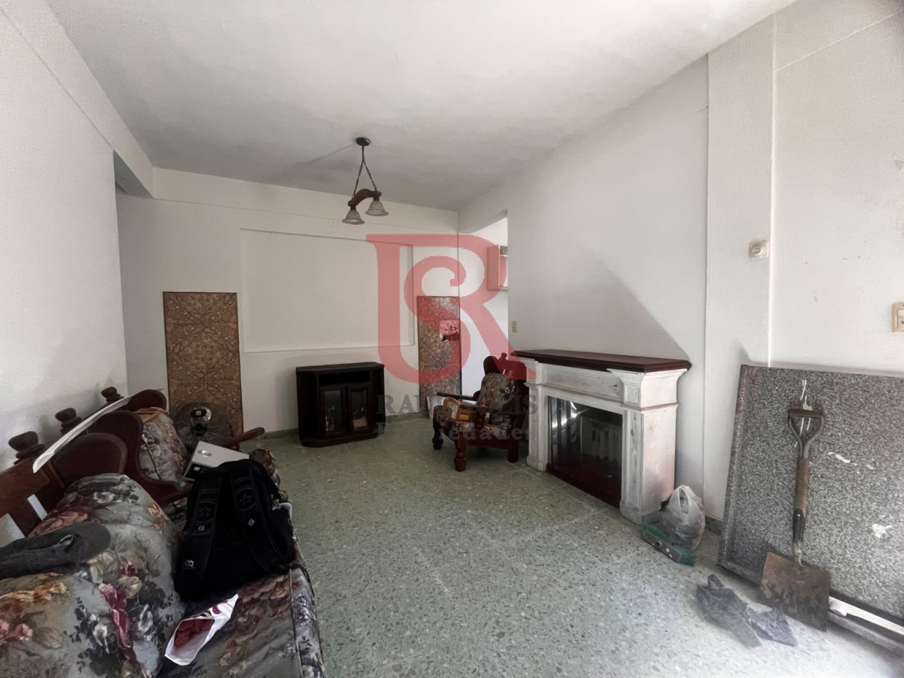 GZ- Casa tipo PH tres ambienes super amplia con patio privado