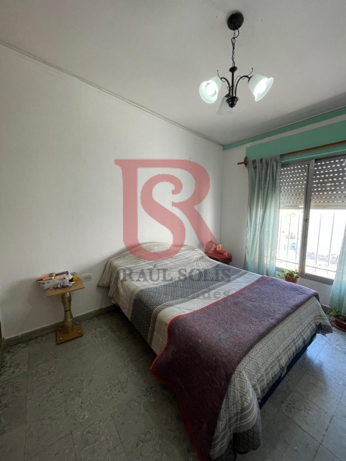 MS-Casa en 1er Piso en Av España Entre Chacabuco y Mitre -San Luis capital Excelente ubicacion!!!!!