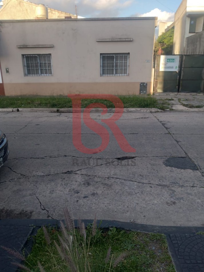 FV (SE) Casa 3 ambientes en alquiler en Quilmes 